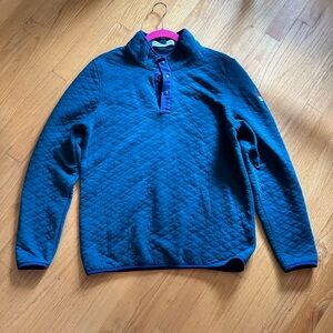 Mens Holderness and Bourne pullover. Size M.